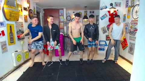 sextwinksx  03-12-2022